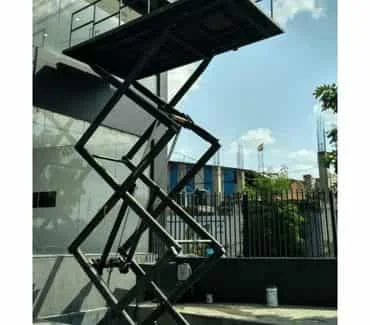 Hydraulic SCISSOR LIFT